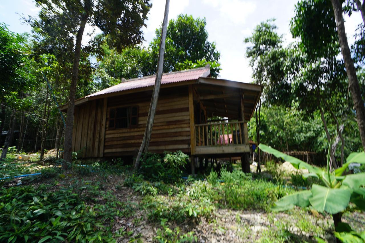 Suns Of Beaches Hostel Koh Rong Island Εξωτερικό φωτογραφία