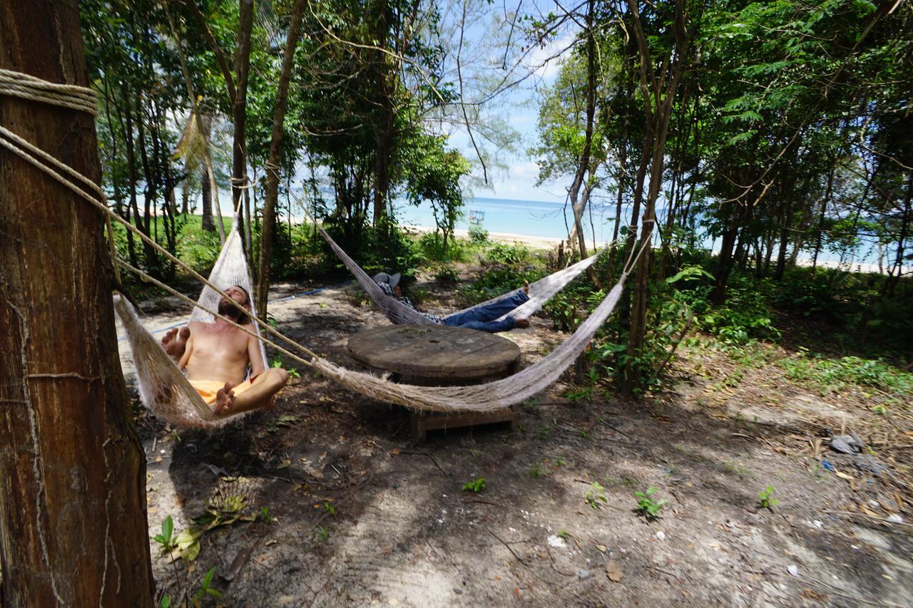 Suns Of Beaches Hostel Koh Rong Island Εξωτερικό φωτογραφία
