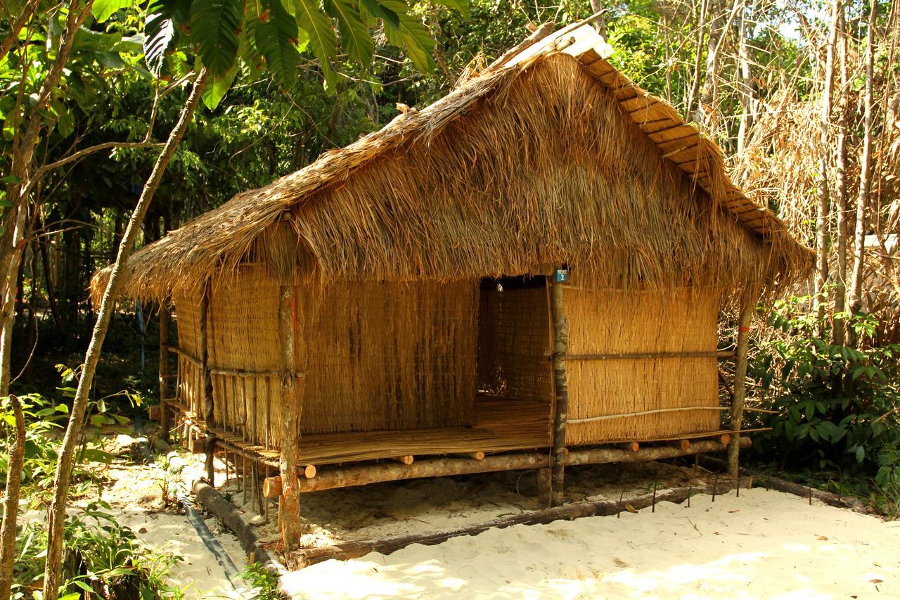 Suns Of Beaches Hostel Koh Rong Island Εξωτερικό φωτογραφία